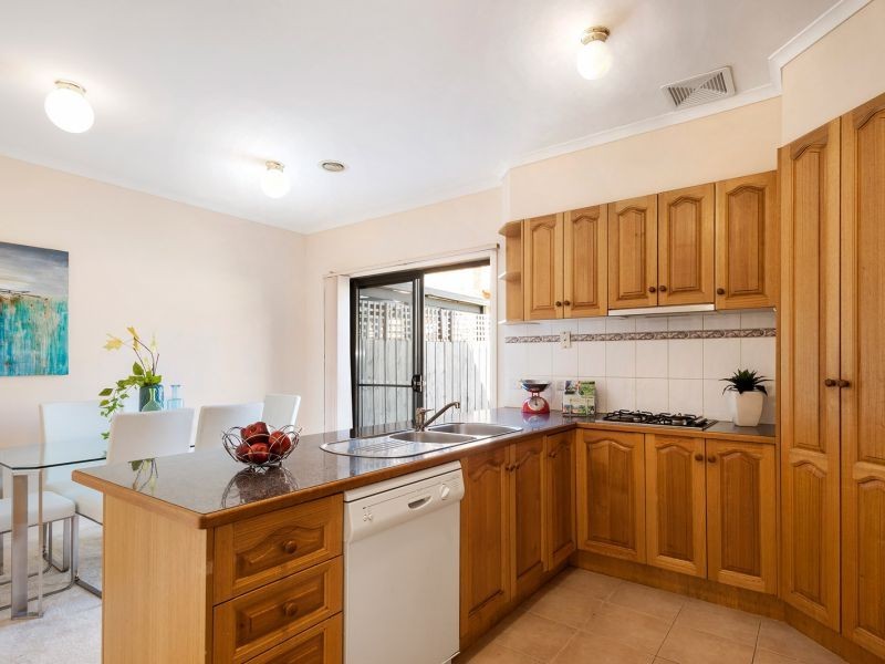 9 Kurrajong Way, Blackburn North VIC 3130