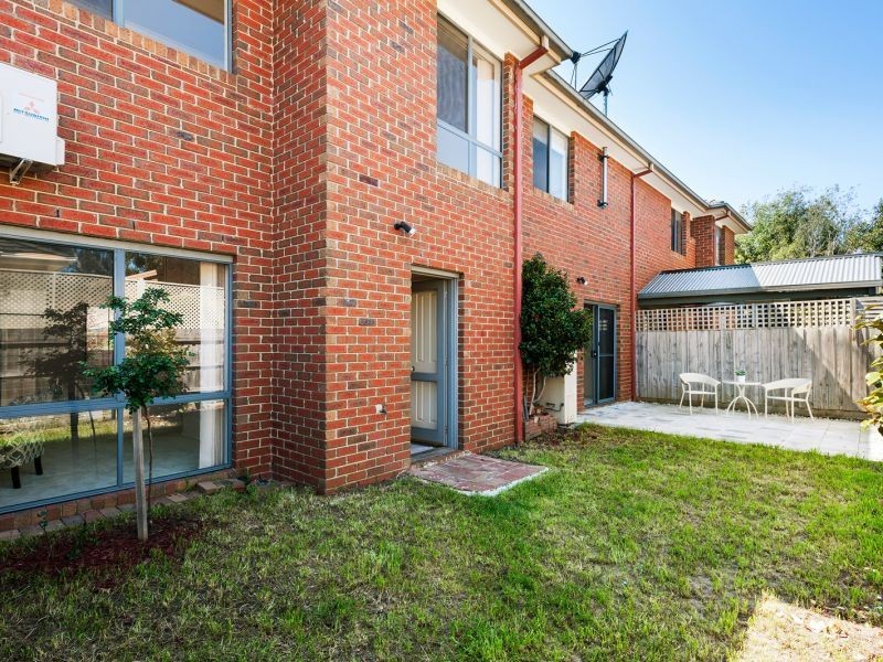 9 Kurrajong Way, Blackburn North VIC 3130