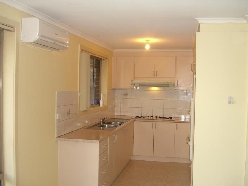 2/8 Lloyd Street, Mont Albert North VIC 3129