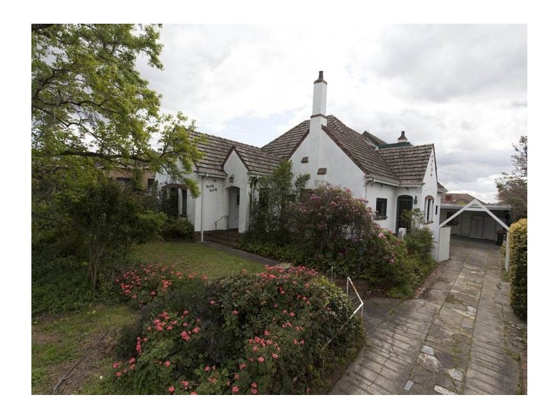 1043 Toorak Road, Camberwell VIC 3124