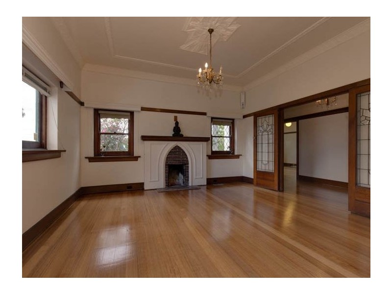 1043 Toorak Road, Camberwell VIC 3124