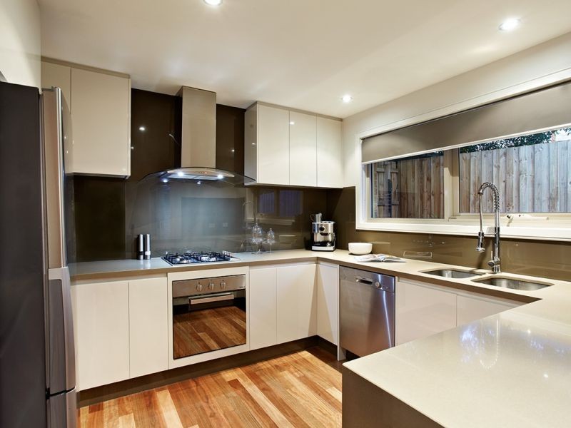 2/8 Narallah Grove, Box Hill North VIC 3129