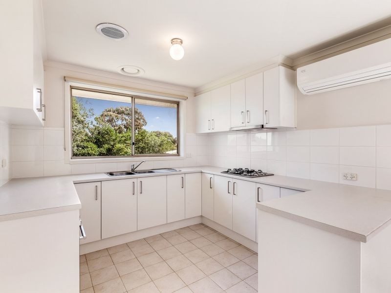 28 Julius Crescent, Noble Park North VIC 3174