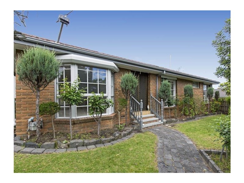 1/2 Maple Street, Box Hill VIC 3128