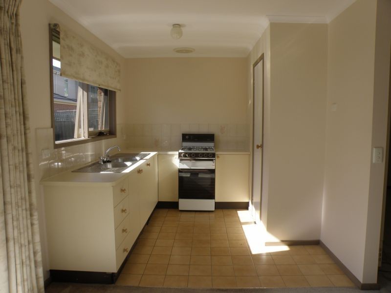 2/61 Koonung Road, Blackburn North VIC 3130