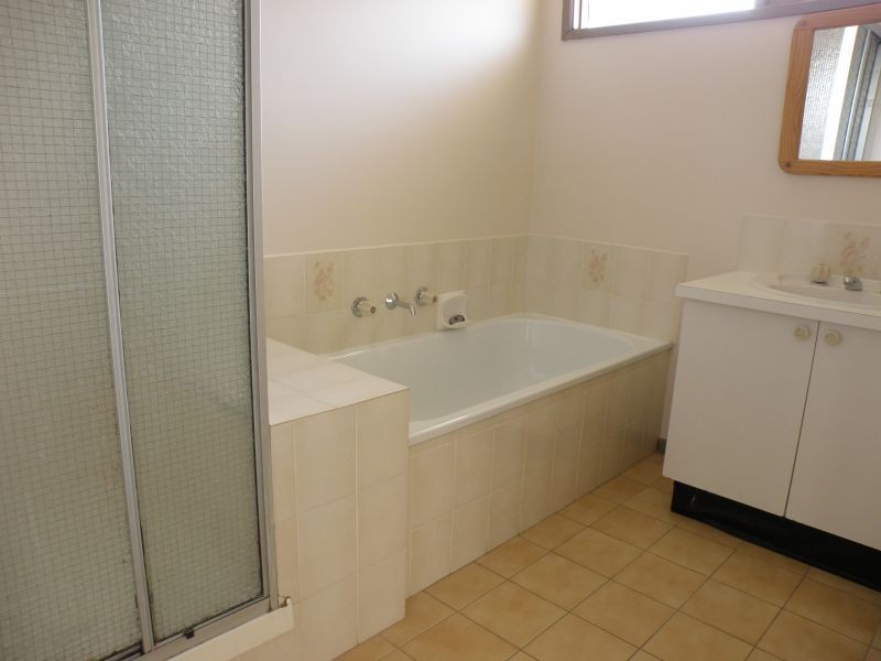 2/61 Koonung Road, Blackburn North VIC 3130