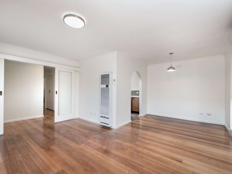 1/130 Windsor Crescent, Surrey Hills VIC 3127