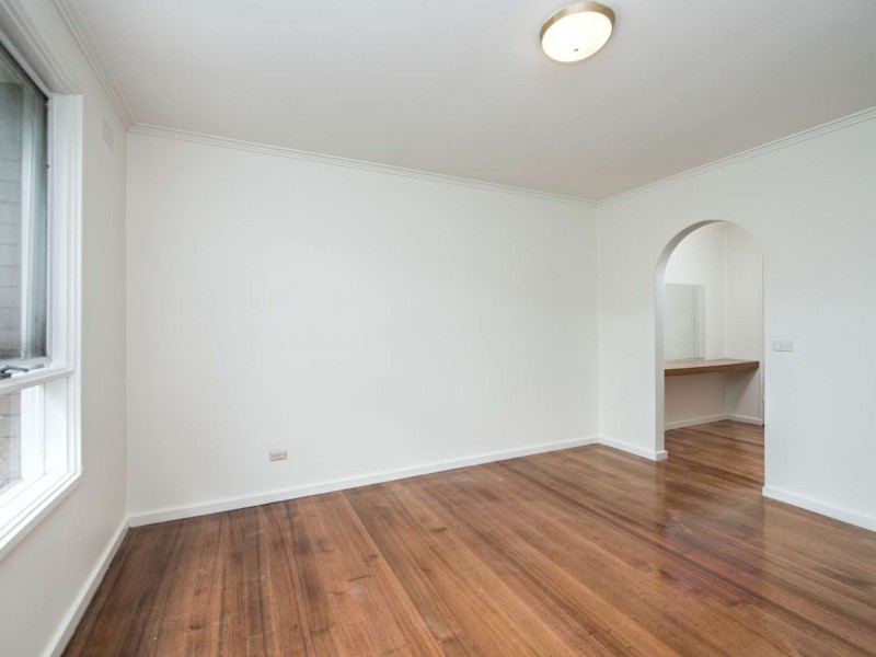 1/130 Windsor Crescent, Surrey Hills VIC 3127