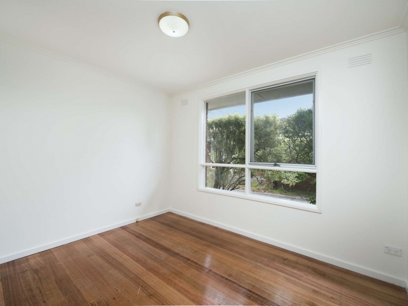 1/130 Windsor Crescent, Surrey Hills VIC 3127