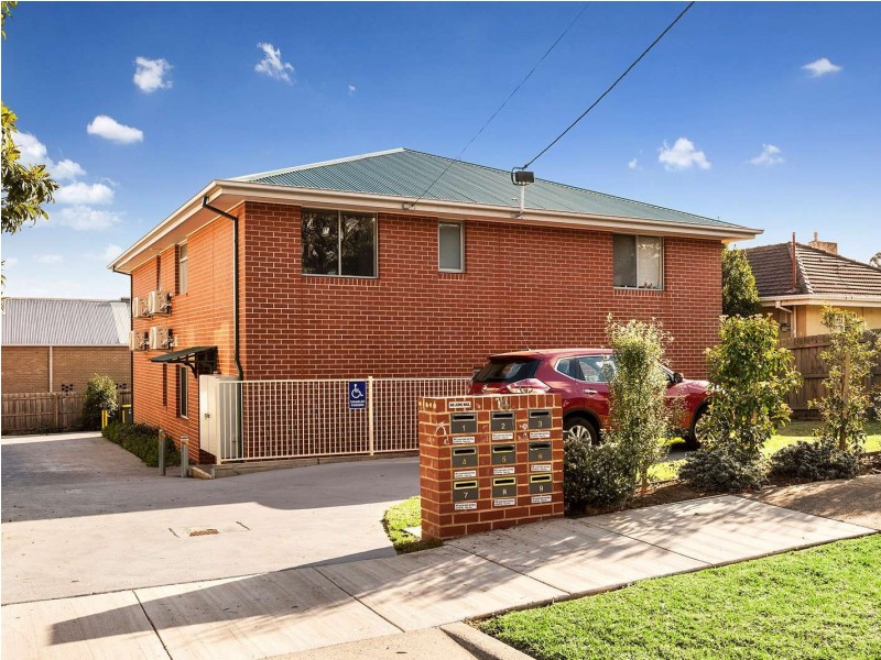 7/14 Cromwell Street, Burwood VIC 3125