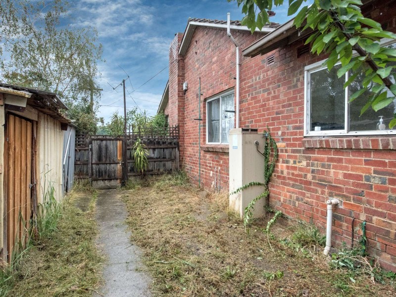 44 Southern Road, Heidelberg Heights VIC 3081