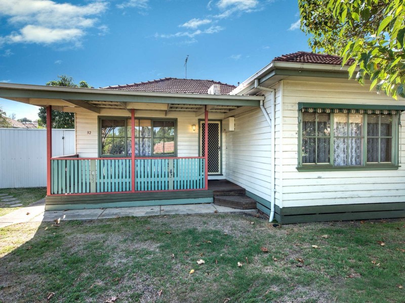 32 Hopetoun Avenue, Brunswick West VIC 3055