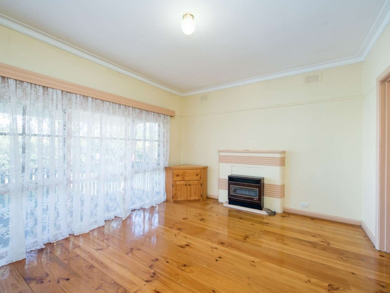 32 Hopetoun Avenue, Brunswick West VIC 3055