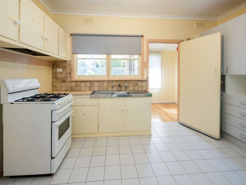 32 Hopetoun Avenue, Brunswick West VIC 3055