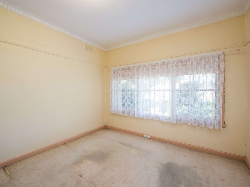 32 Hopetoun Avenue, Brunswick West VIC 3055