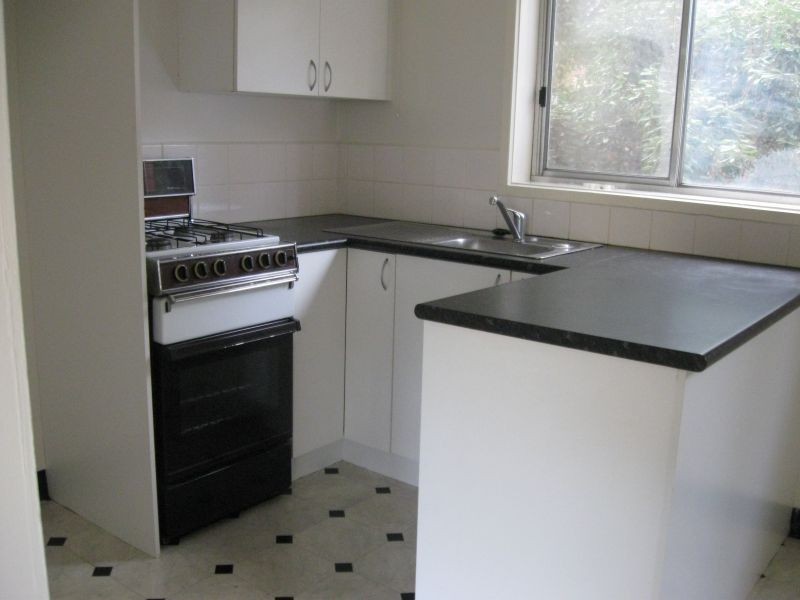 2/28 Ashted Road, Box Hill VIC 3128