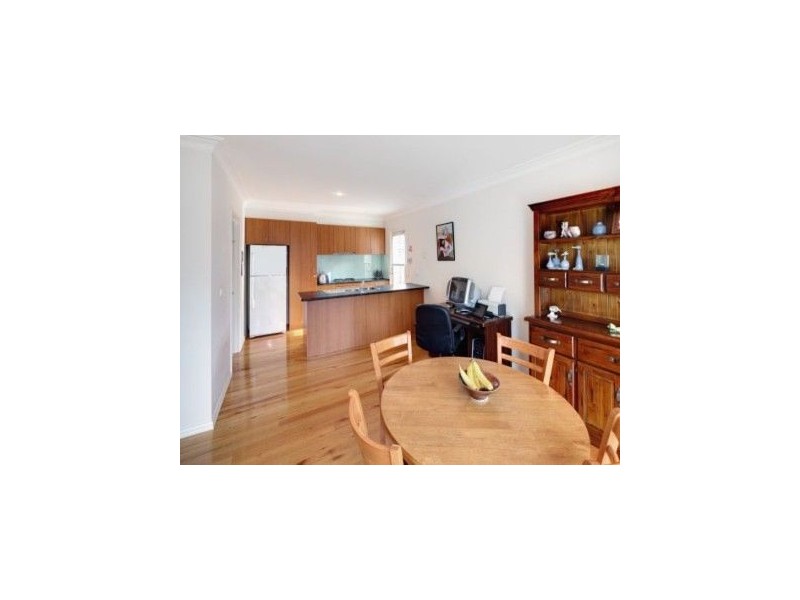 2/1A East India Avenue, Nunawading VIC 3131