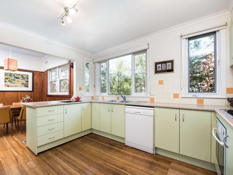 48 Kitchener Street, Box Hill South VIC 3128