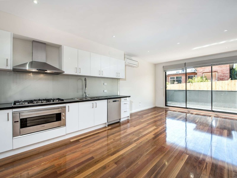 4/69 Tram Road, Doncaster VIC 3108