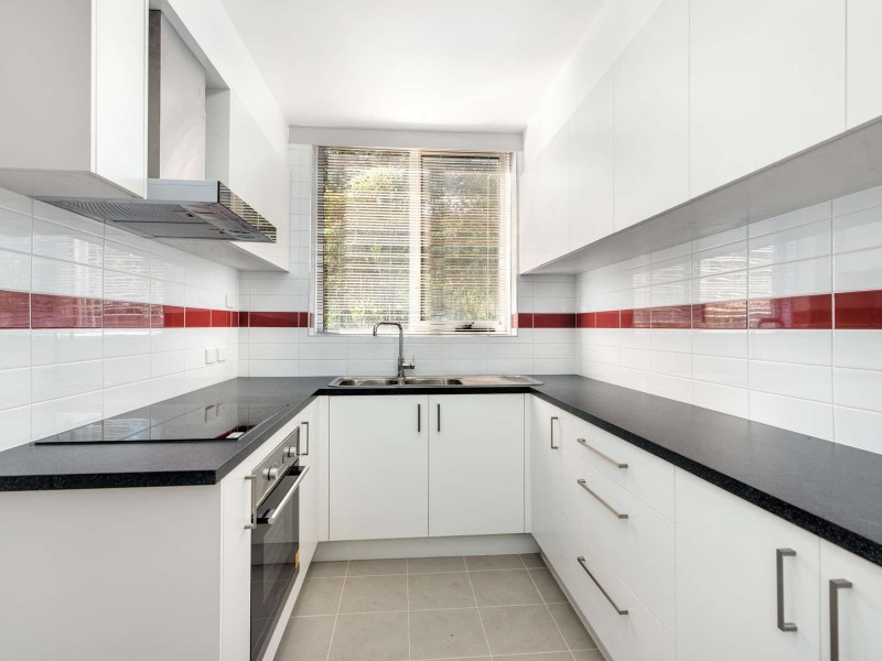 4/10-12 James Street, Box Hill VIC 3128