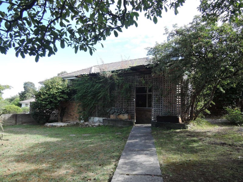 1 Banool Quadrant, Doncaster East VIC 3109