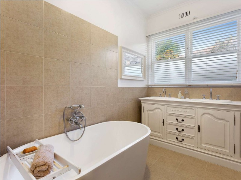 1157 Riversdale Road, Box Hill South VIC 3128