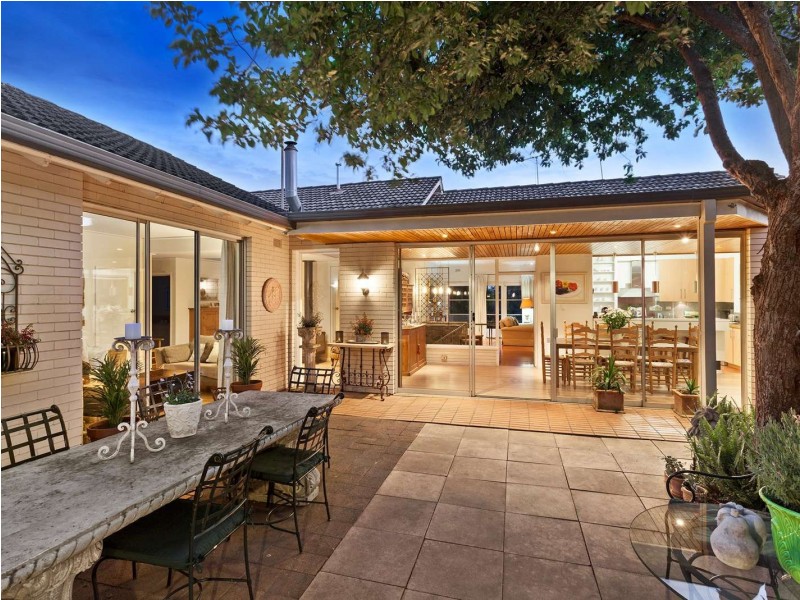 1157 Riversdale Road, Box Hill South VIC 3128