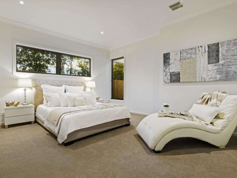 35 Cherry Orchard Rise, Box Hill North VIC 3129