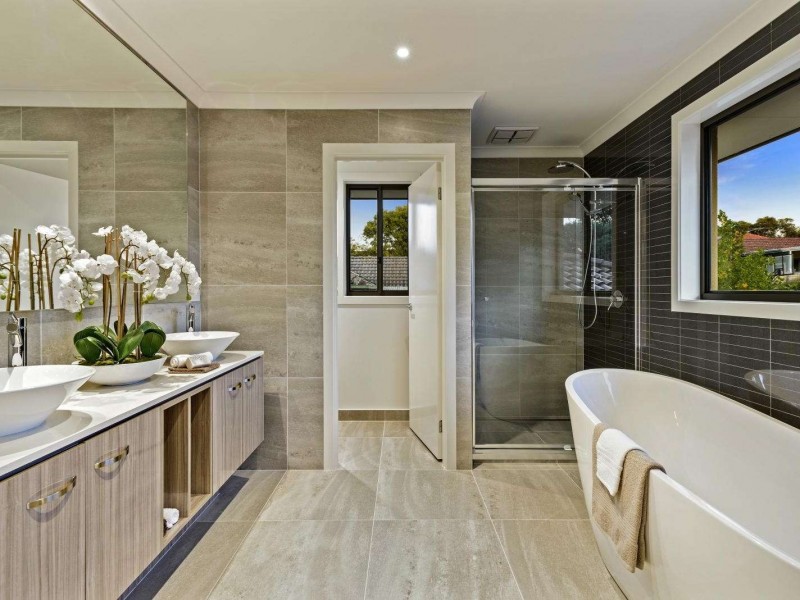 35 Cherry Orchard Rise, Box Hill North VIC 3129