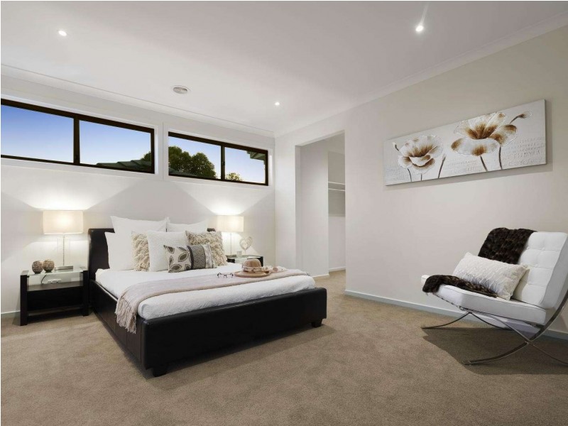 35 Cherry Orchard Rise, Box Hill North VIC 3129