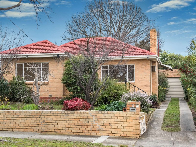 11 Marshall Road, Box Hill North VIC 3129