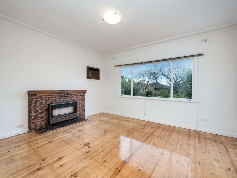 11 Marshall Road, Box Hill North VIC 3129