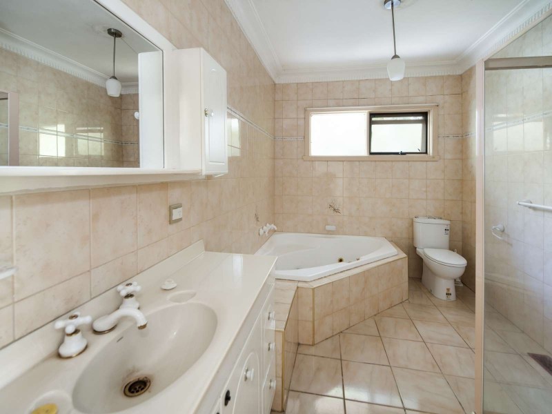 37 Boondara Road, Mont Albert North VIC 3129