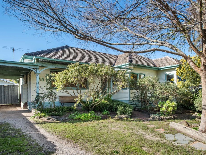 35 Aberdeen Road, Blackburn South VIC 3130