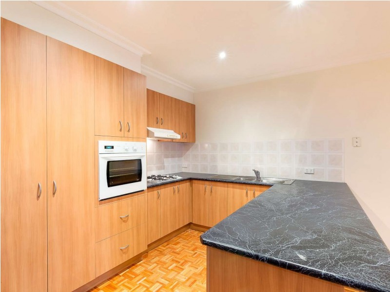 2/3 Havelock Street, Burwood VIC 3125