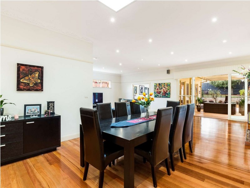 30 Graham Place, Box Hill VIC 3128