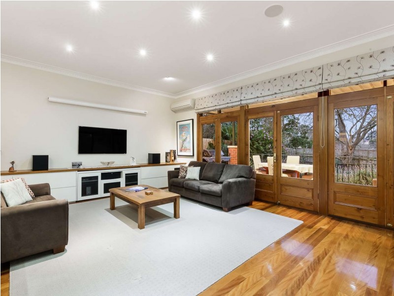 9 Combarton Street, Box Hill VIC 3128