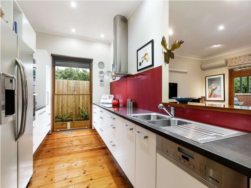 9 Combarton Street, Box Hill VIC 3128