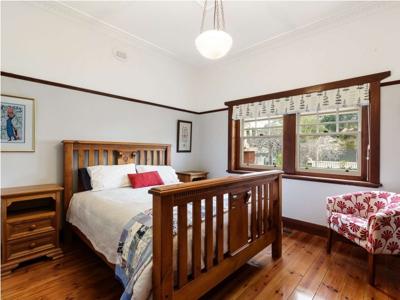 9 Combarton Street, Box Hill VIC 3128