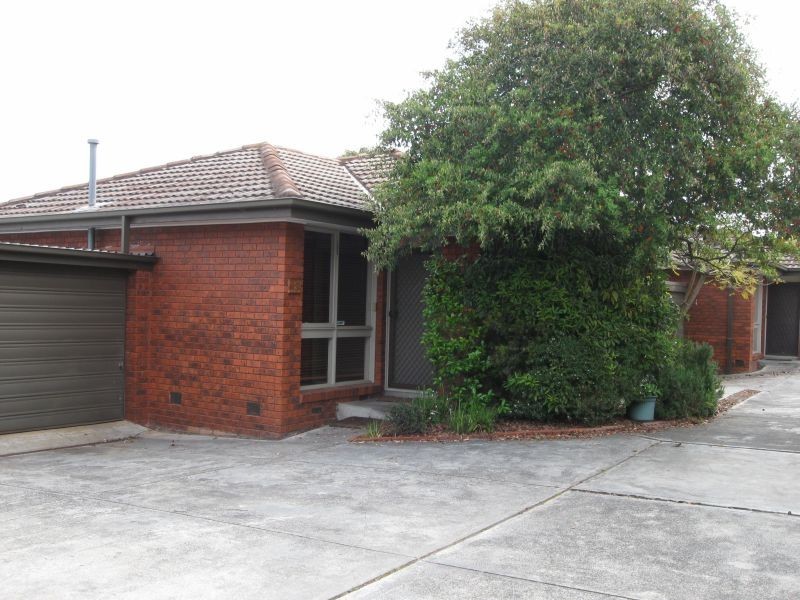 2/32 Barkly Street, Box Hill VIC 3128