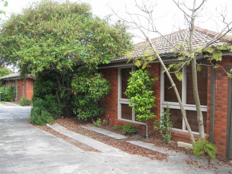 2/32 Barkly Street, Box Hill VIC 3128