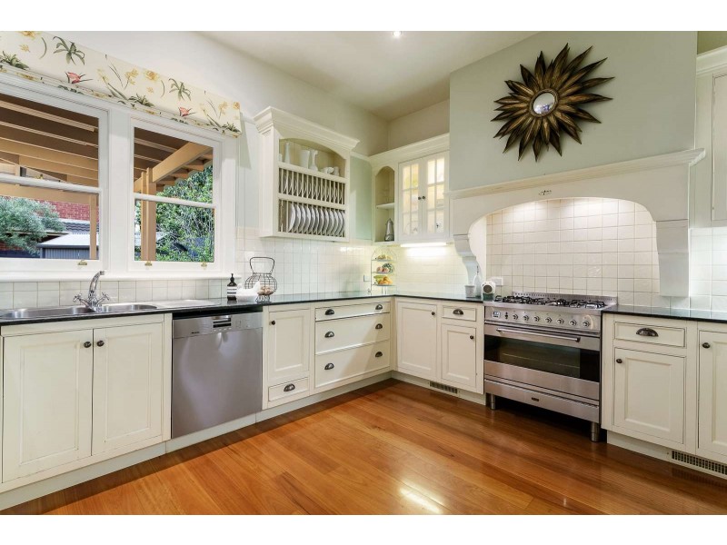 6 Bass Street, Box Hill VIC 3128