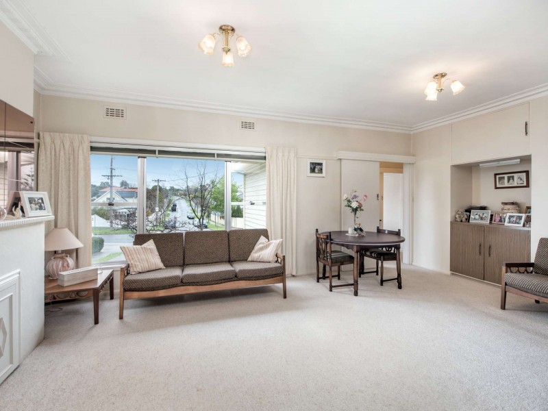 39 Springfield Road, Box Hill North VIC 3129