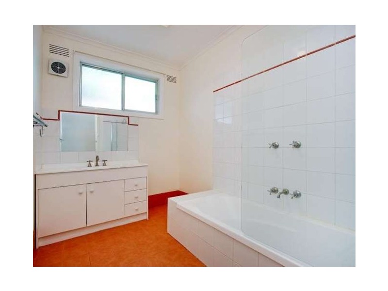 17 McDonald Street, Northcote VIC 3070