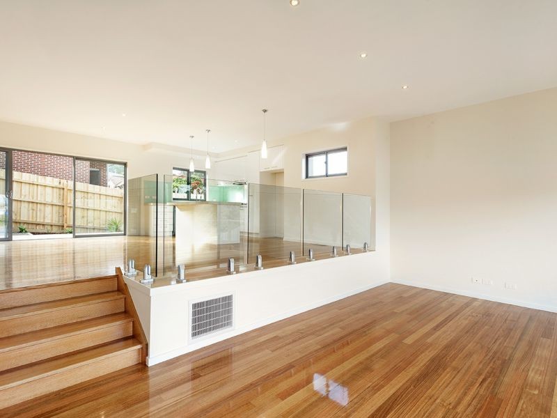 1/121 Albion Road, Box Hill VIC 3128