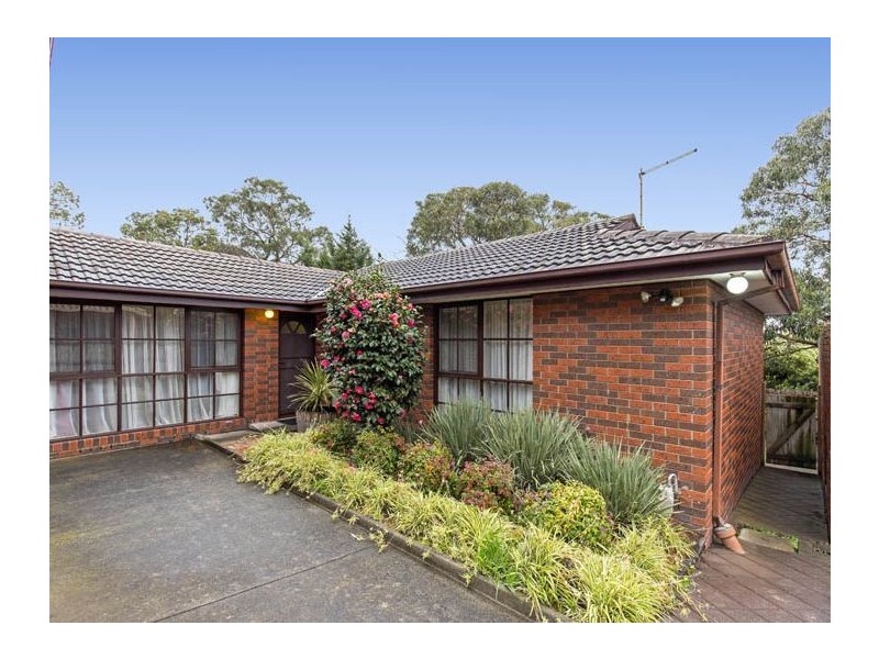 3/4 The Crescent, Ferntree Gully VIC 3156