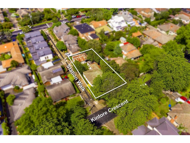 15 Kintore Crescent, Box Hill VIC 3128