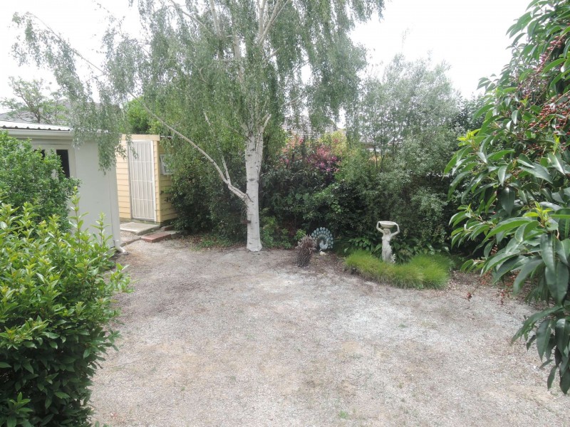 6 Heathfield Rise, Box Hill North VIC 3129