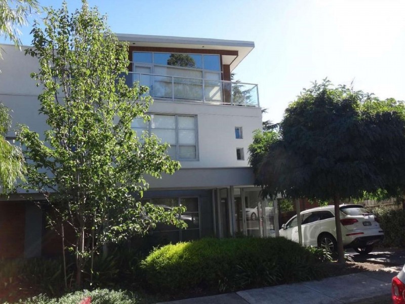 7/3 Carnarvon Street, Doncaster VIC 3108