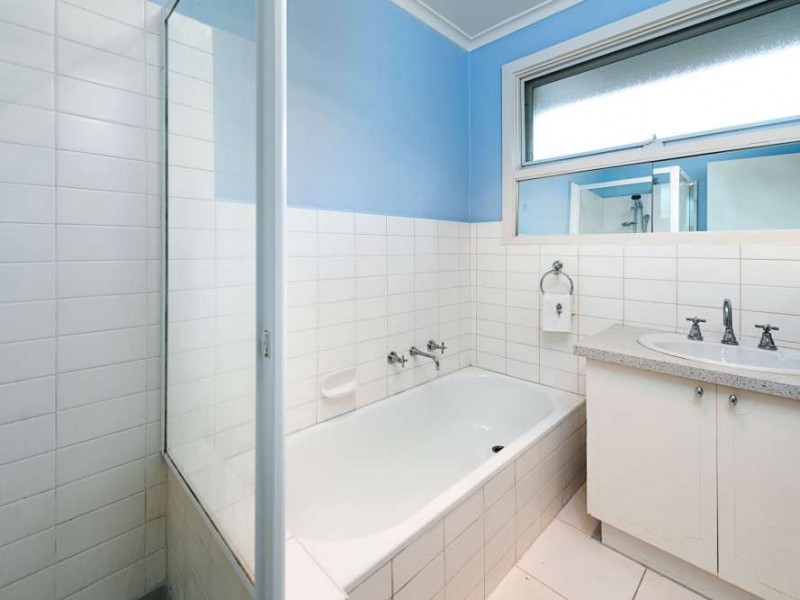 2/23 Clyde Street, Surrey Hills VIC 3127